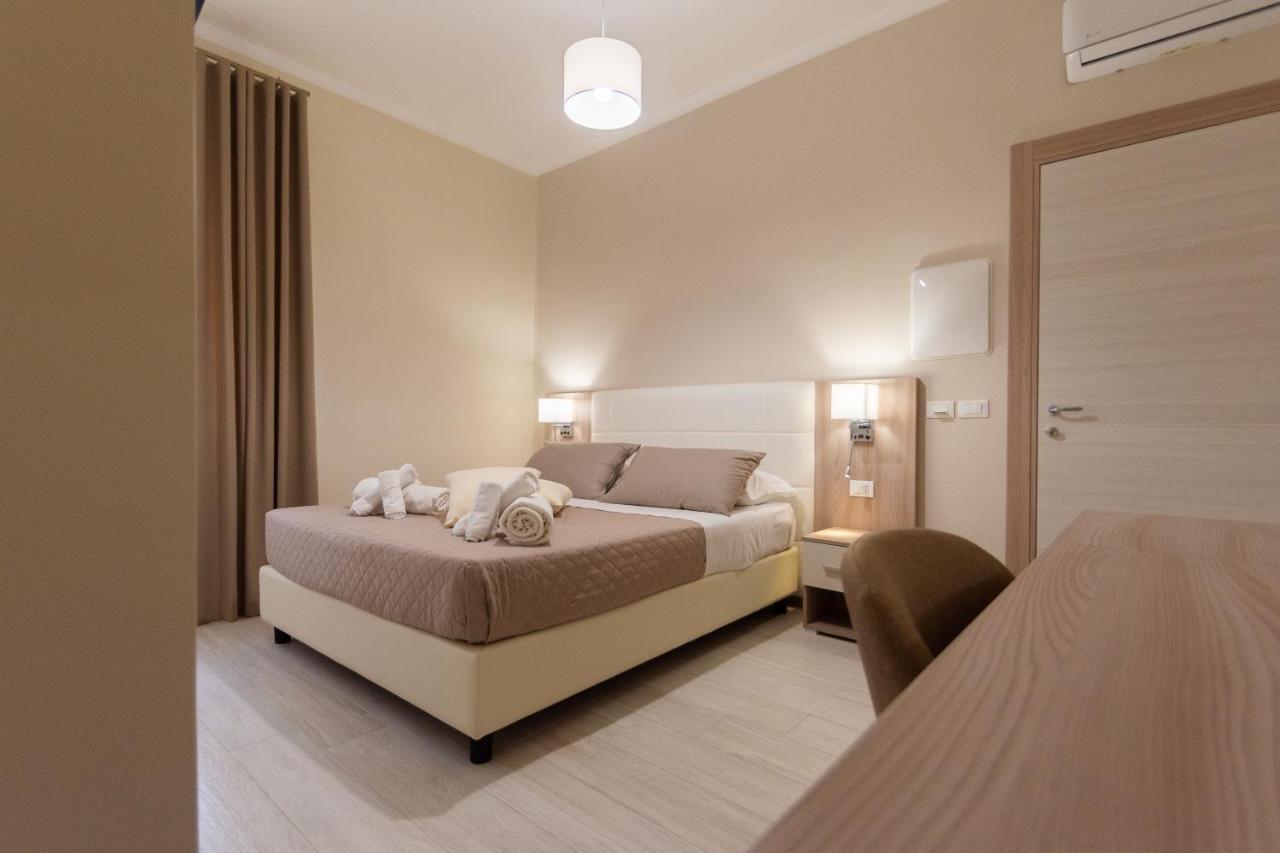Luxury House Hotell Villapiana Exteriör bild