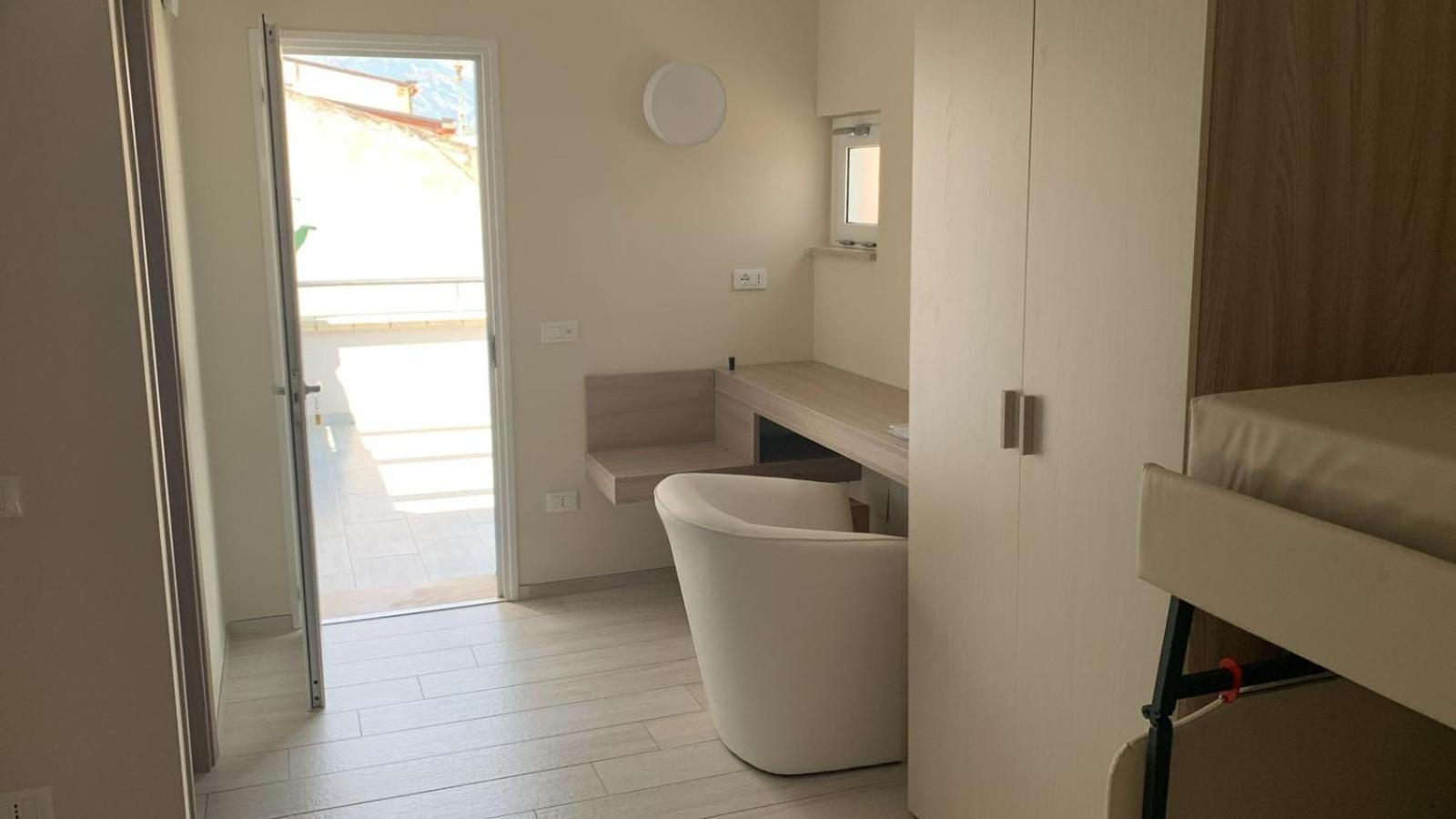 Luxury House Hotell Villapiana Exteriör bild